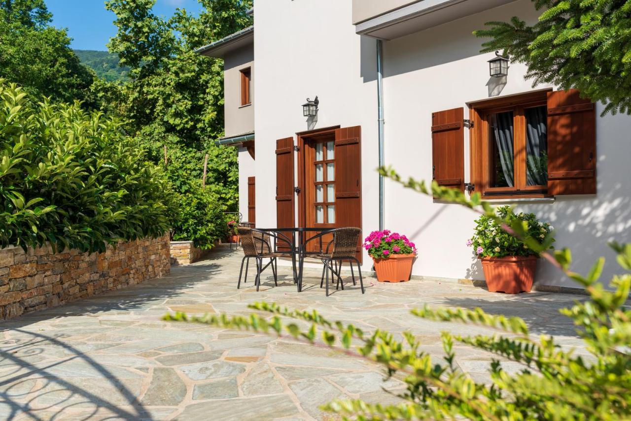 Άλυσσος Suites Цагарада Екстериор снимка