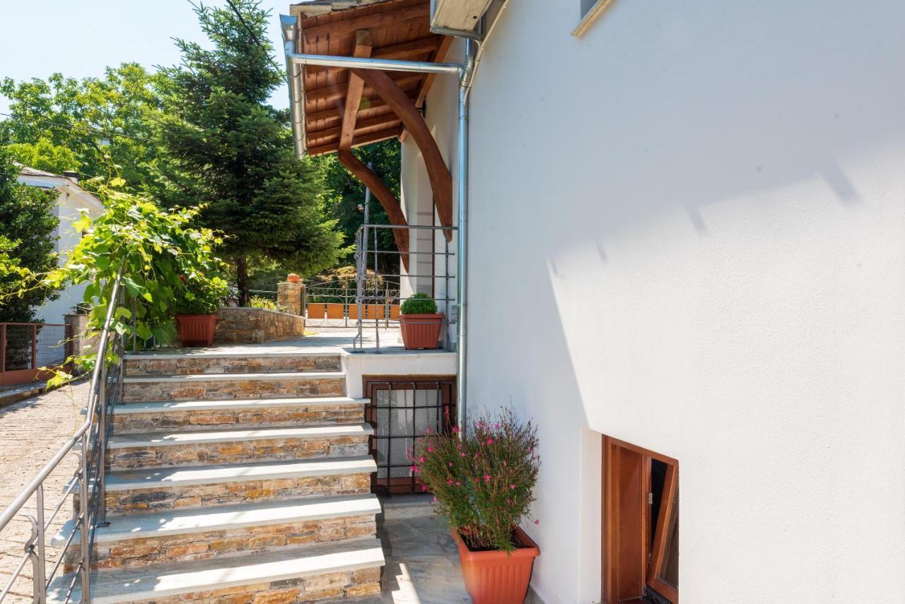 Άλυσσος Suites Цагарада Екстериор снимка
