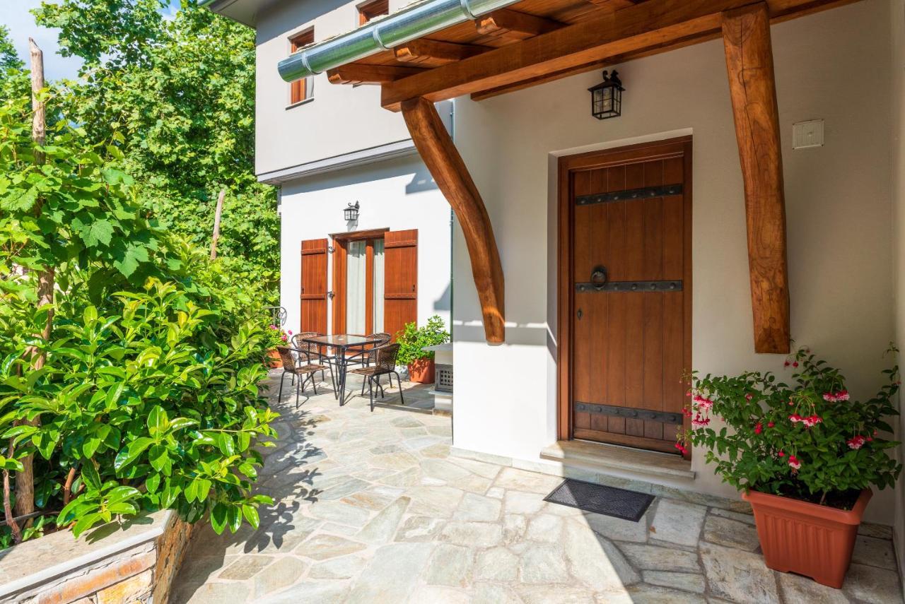 Άλυσσος Suites Цагарада Екстериор снимка